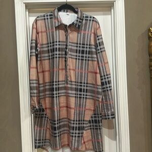 Burberry like print dress.